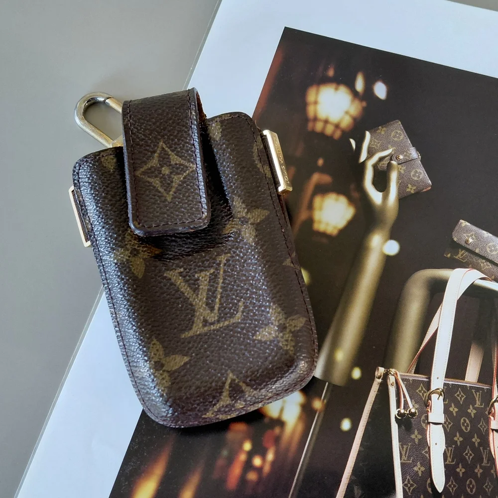 Louis Vuitton Monogram Brown Phone Holster